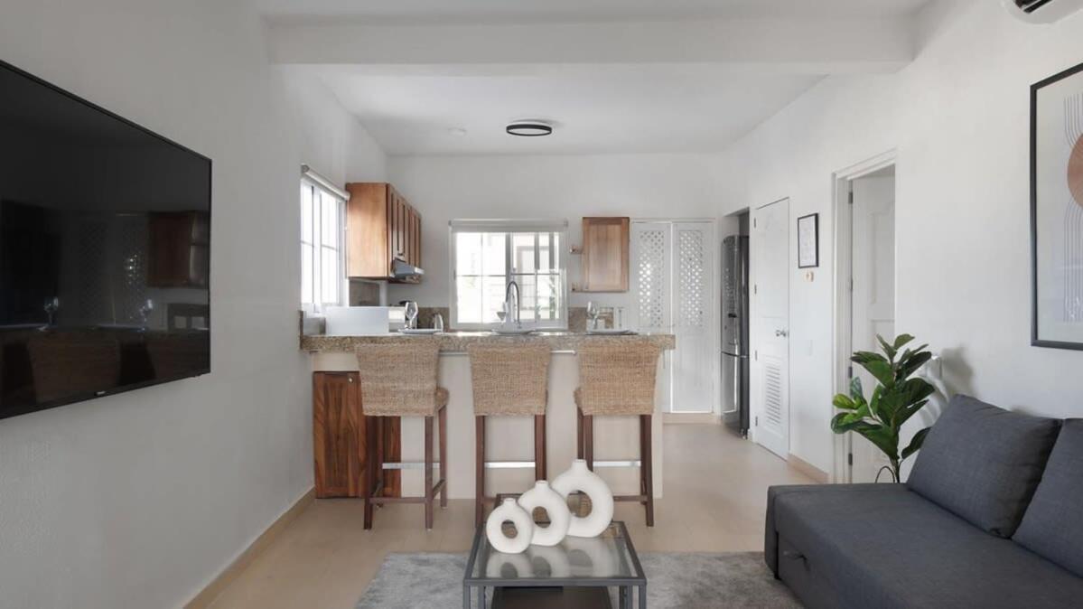 2 Bedroom Penthouse Paradise Near The