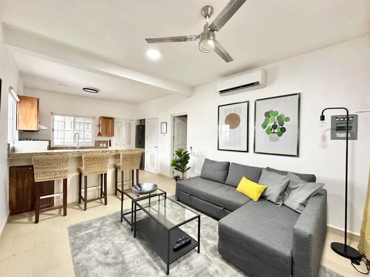 2 Bedroom Penthouse Paradise Near The Apartment