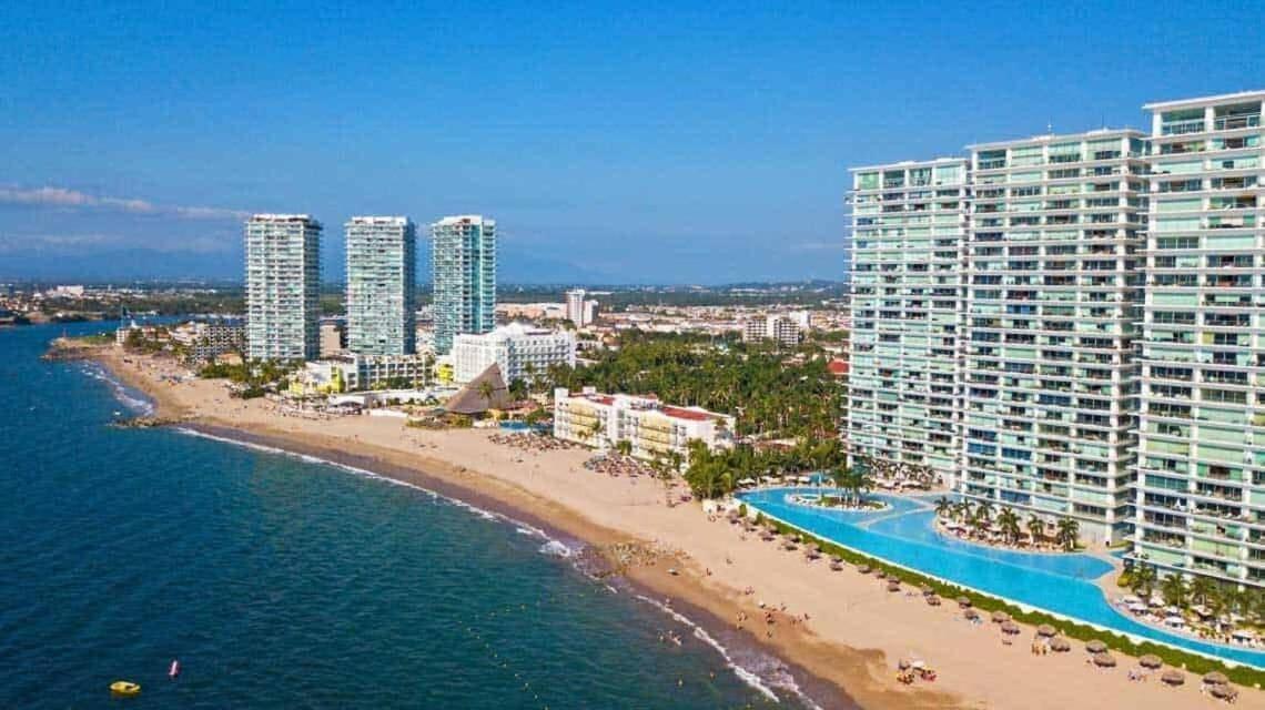 1bedroom - 1 Block Away To Icon Apartment *