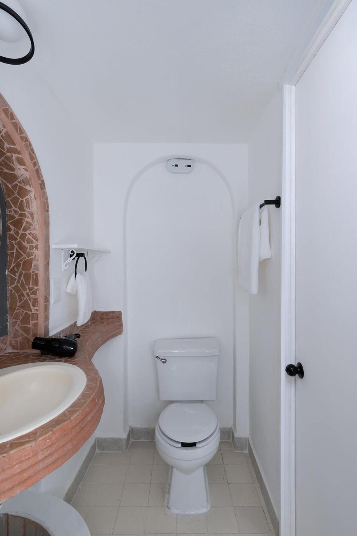 1bedroom - 1 Block Away To Icon Puerto Vallarta