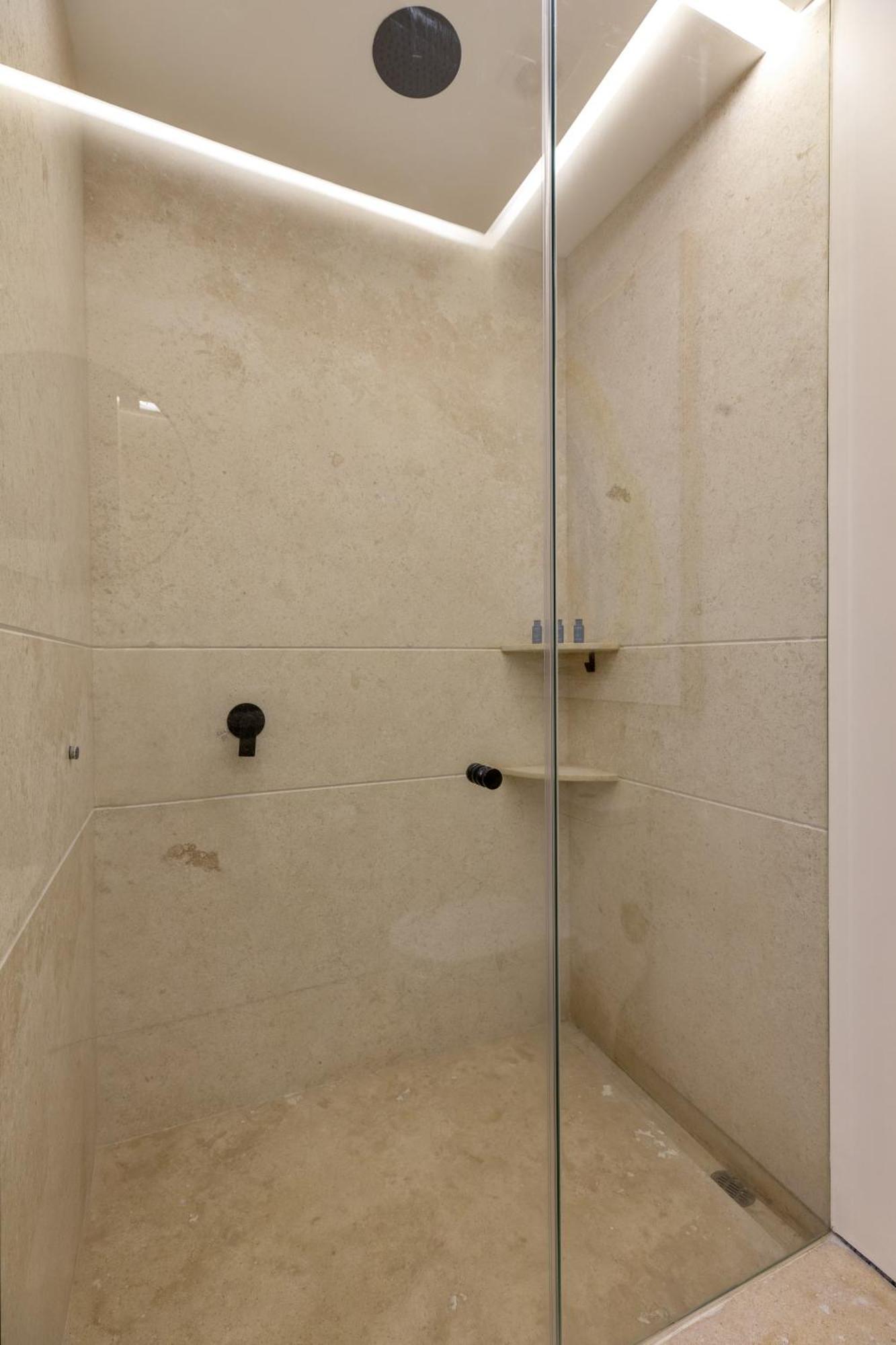 Luxury Condo-in The Heart Of Zona Romantica, Steps From Restaurants, Shops And Nightlife Apartment *