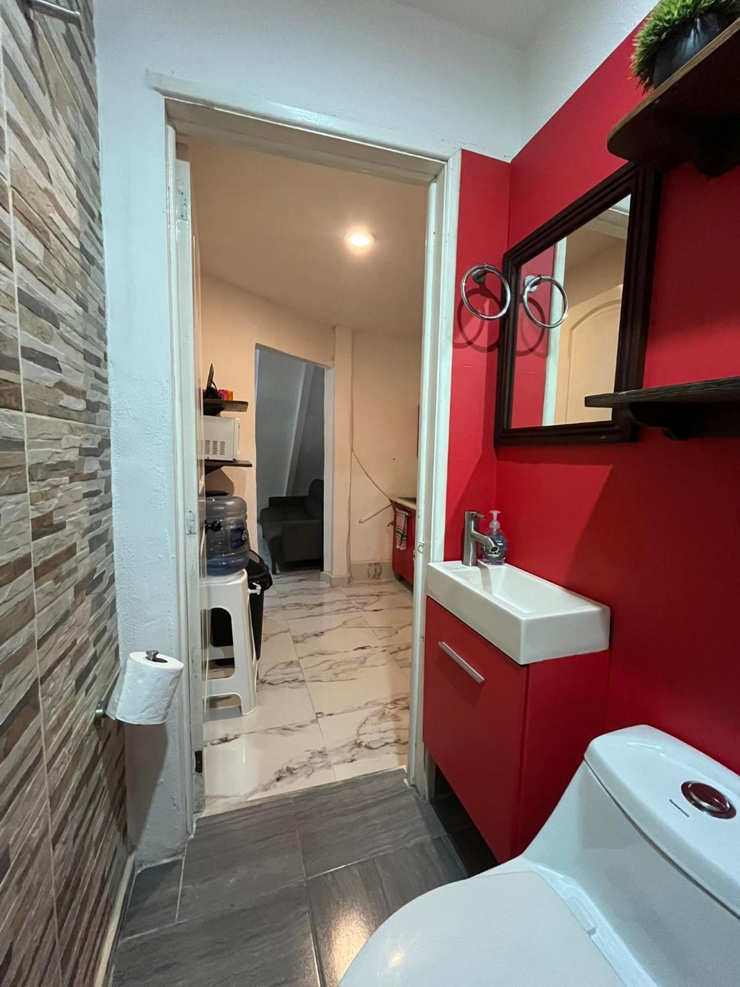 La Puerta Blanca #5 Apartment