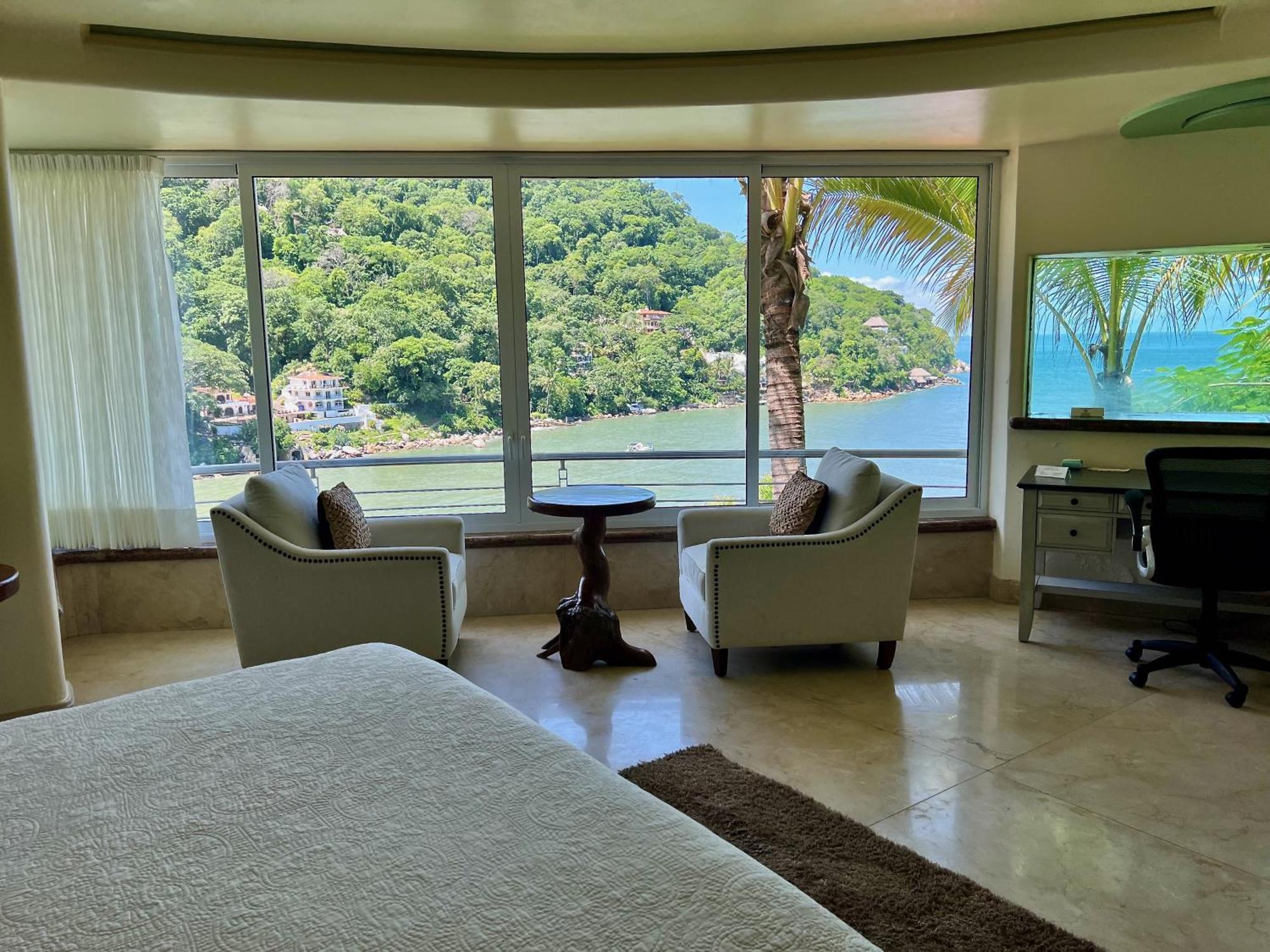 South Shore Armonia Luxury Boutique Inn