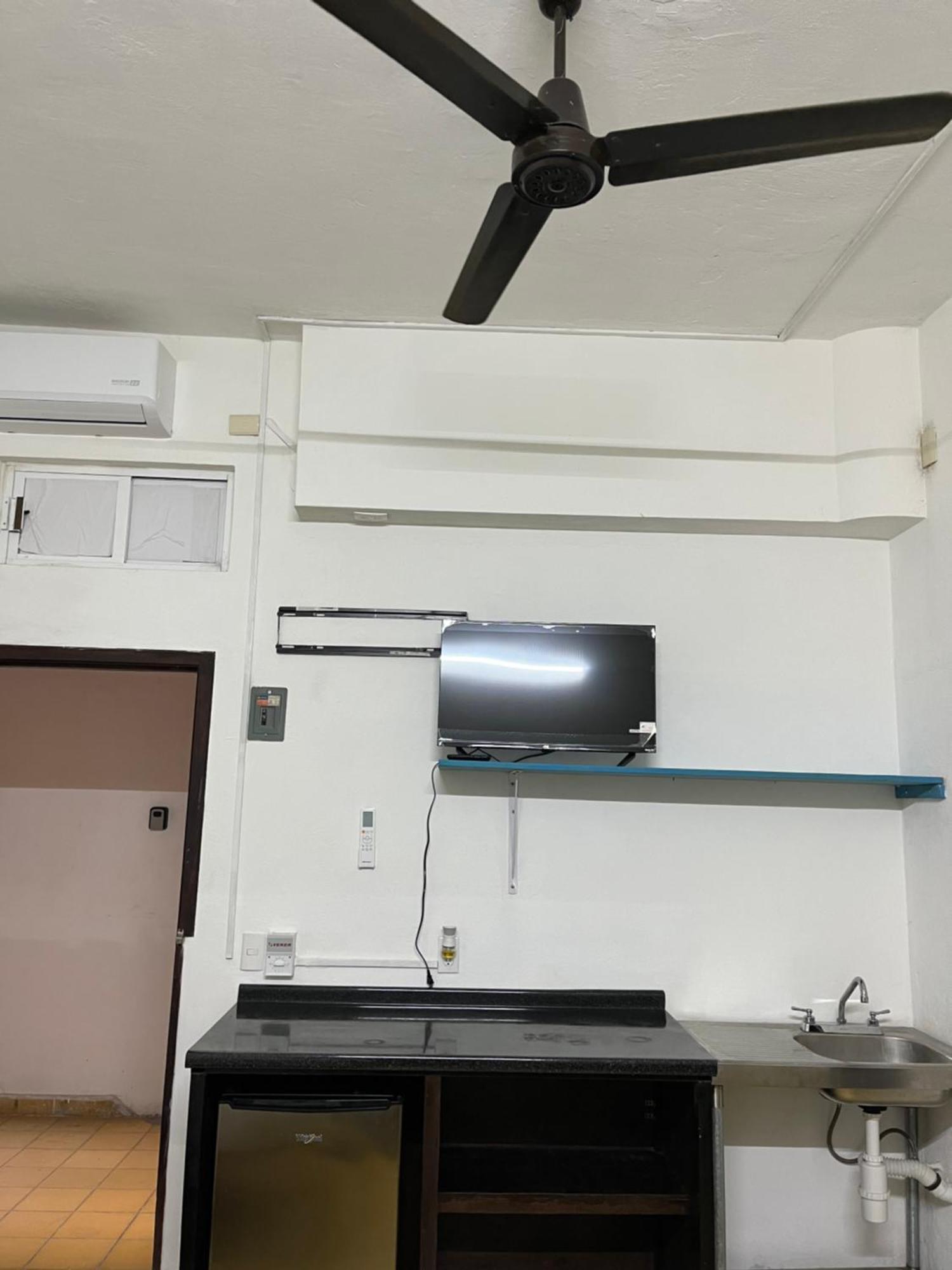 Bed & Breakfast Madero Pb-04 *