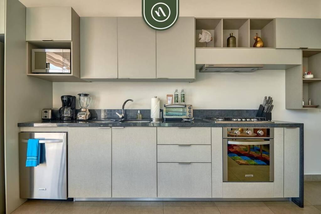 Luxury 1 Bedroom In The Heart Of Romantic Zone