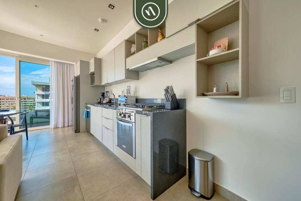 Luxury 1 Bedroom In The Heart Of Romantic Zone * Puerto Vallarta