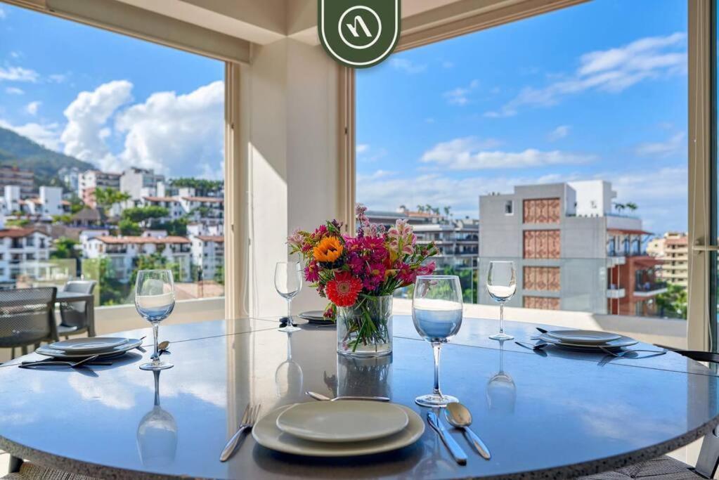 Luxury 1 Bedroom In The Heart Of Romantic Zone Apartment