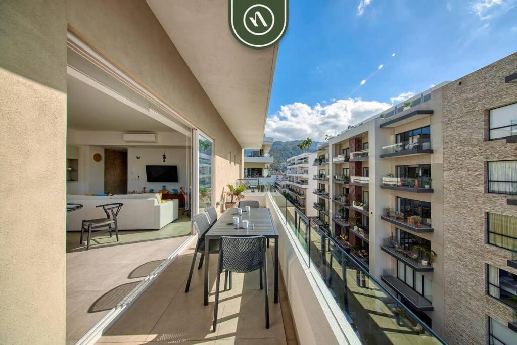 Luxury 1 Bedroom In The Heart Of Romantic Zone