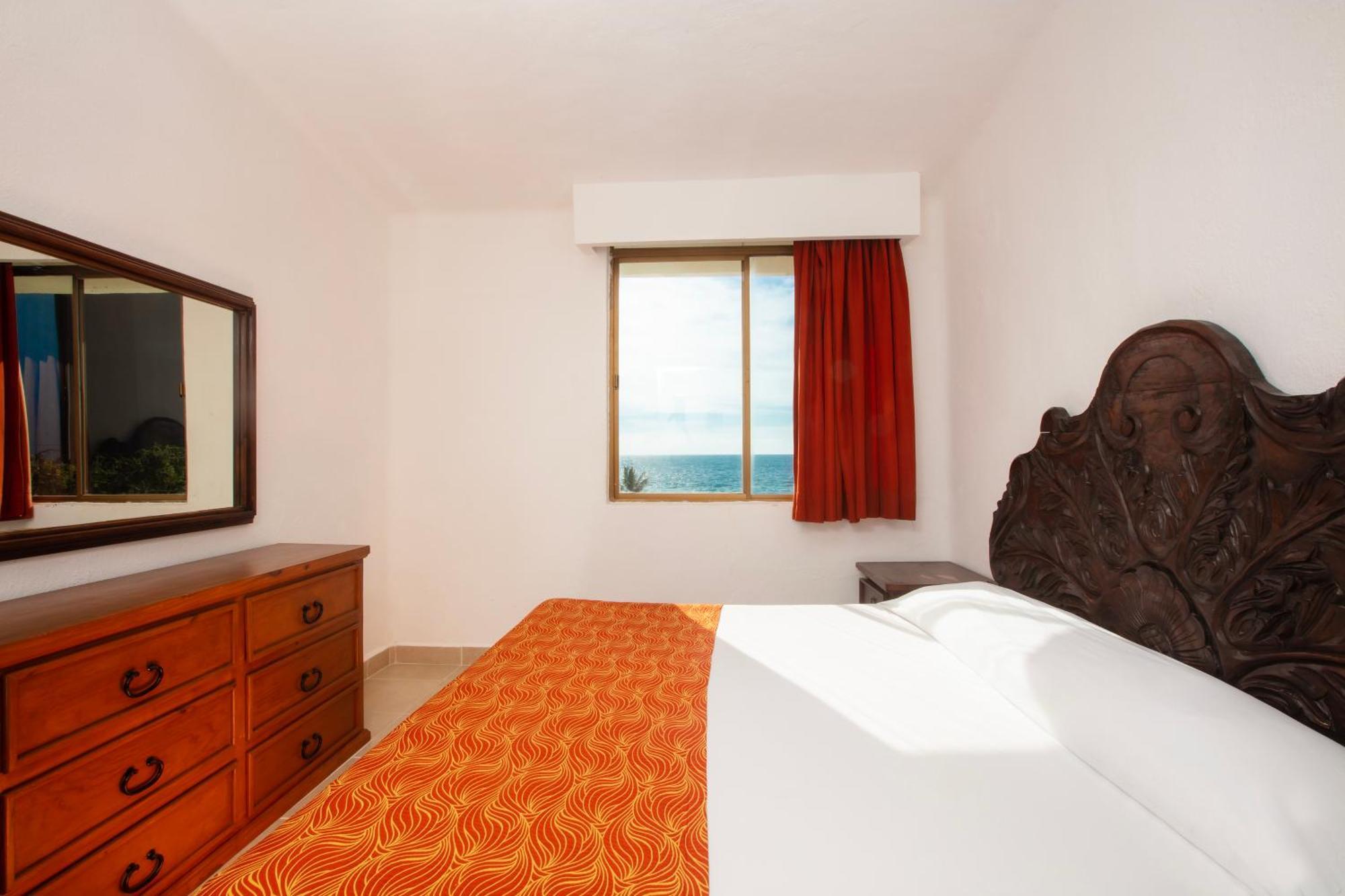 Hotel Costa Club Punta Arena - 3*