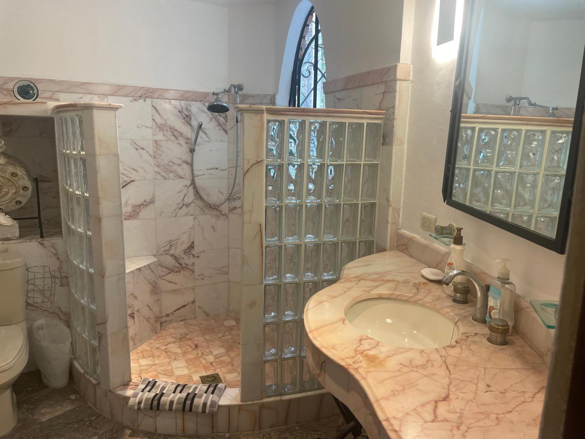 New Listing Zona Romantica, 2bd, 3 Bath * Puerto Vallarta