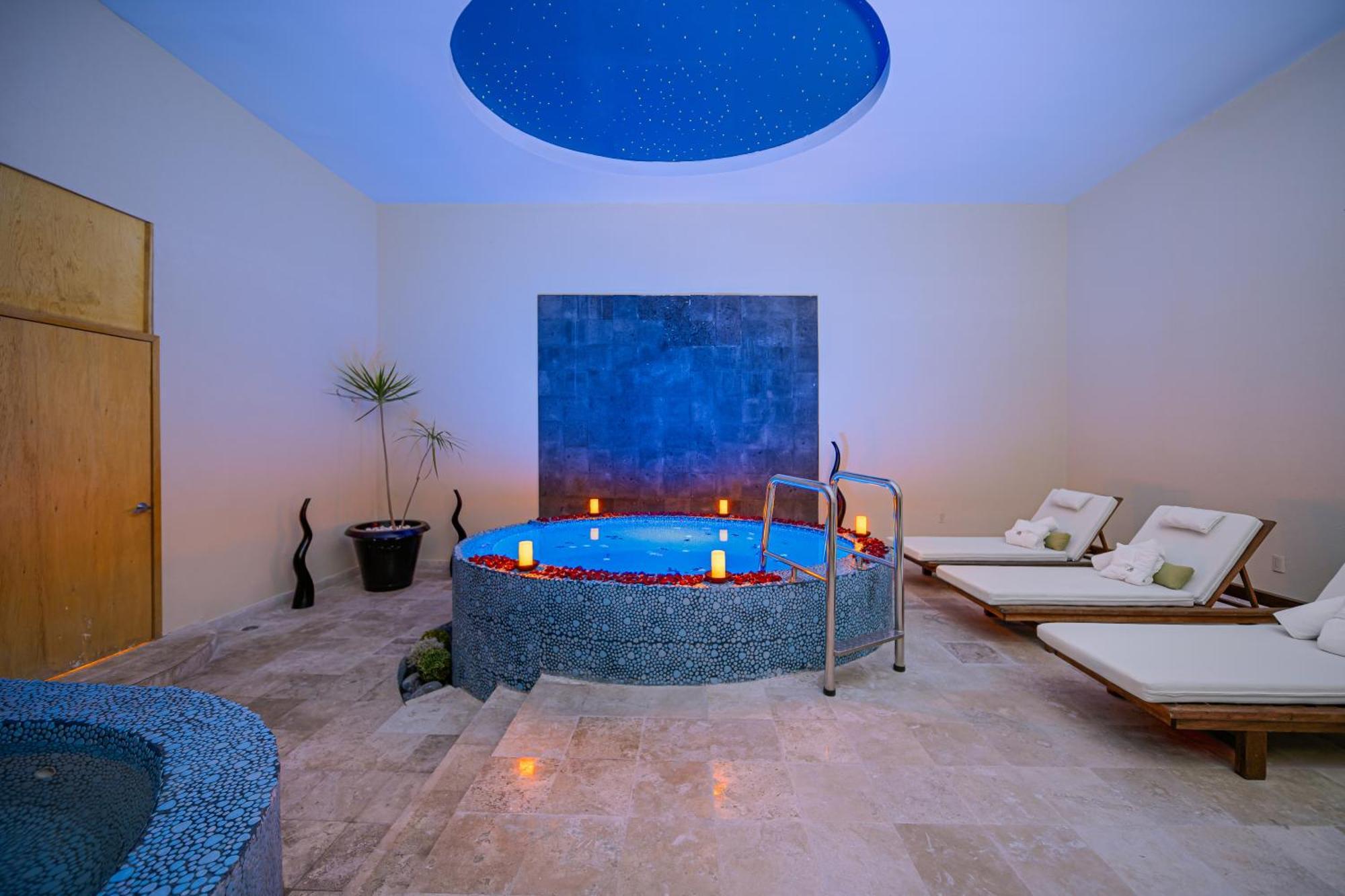 Hotel Krystal Grand (adults Only) 5*