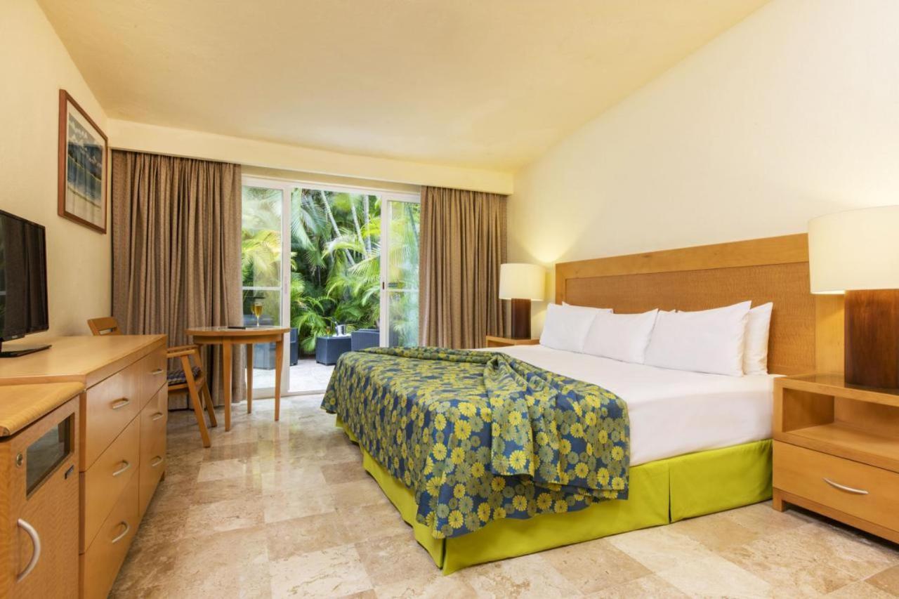 Resort Krystal Vallarta 4*