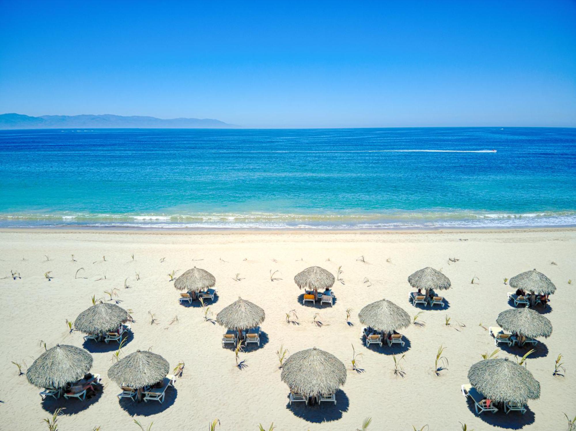 Resort Krystal Vallarta 4*