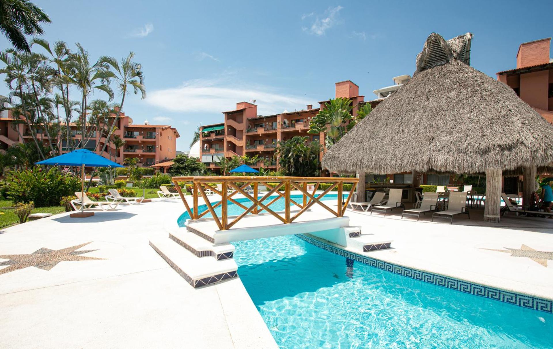 Apartamento Departamento En Marina Vallarta New Listing *