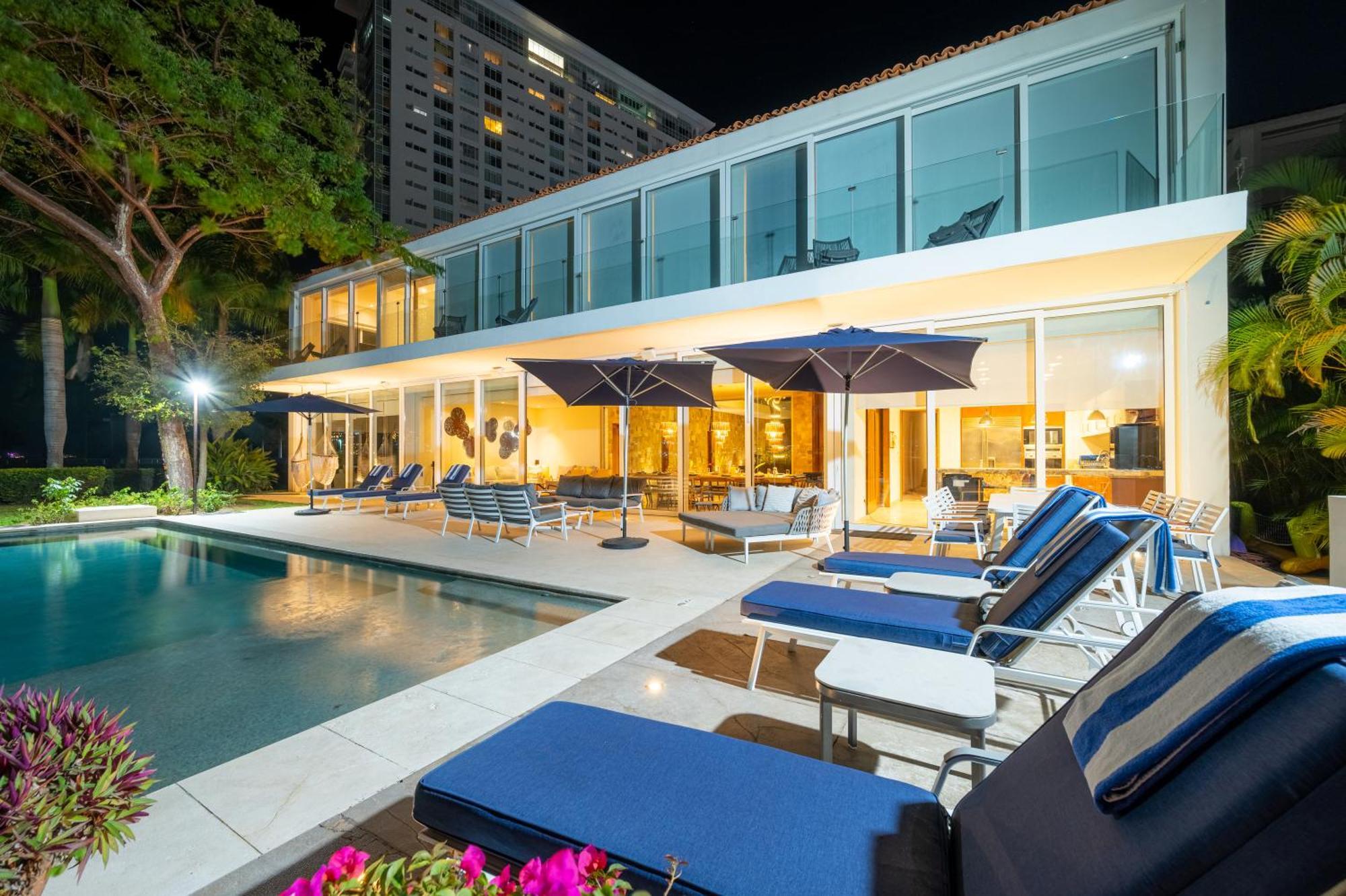 Aparthotel Capitalia - Tres Mares Residences & Marina *