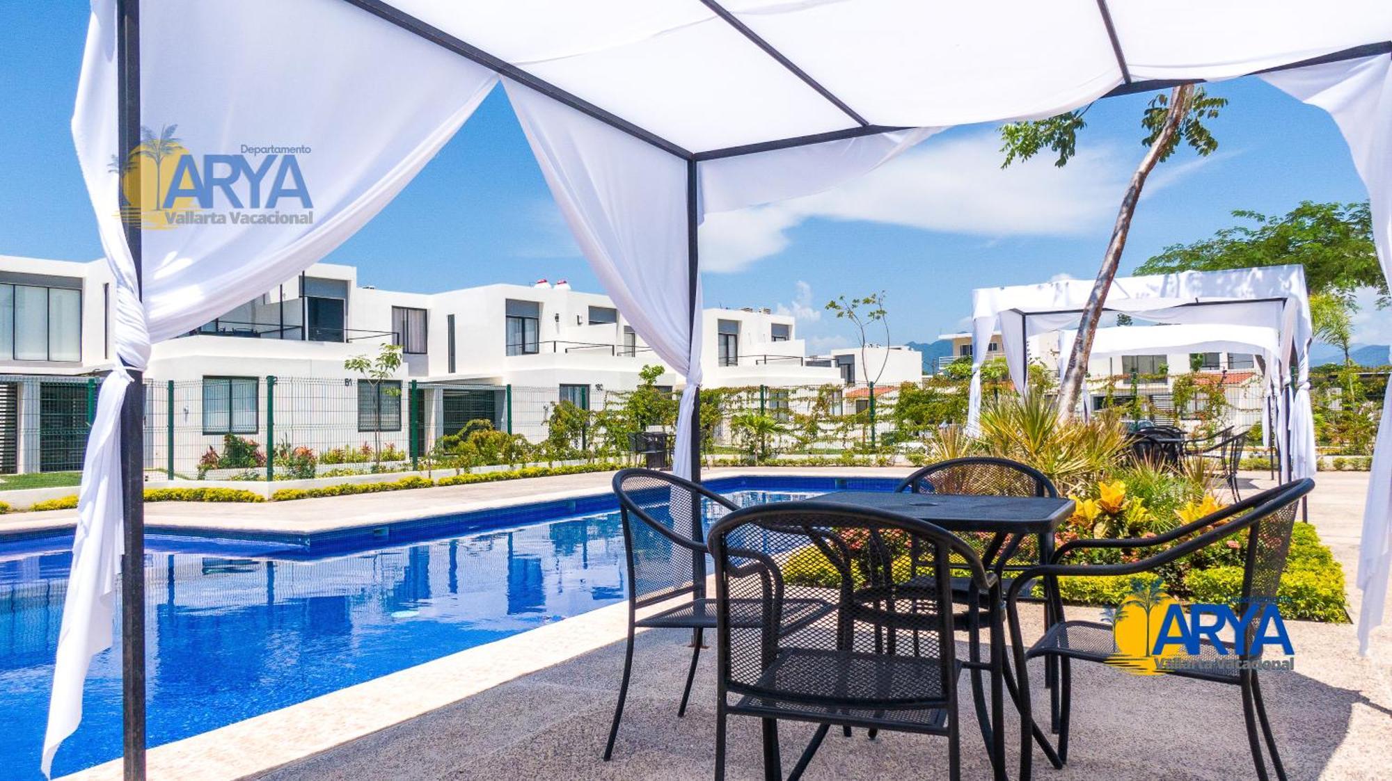 Casa Con Alberca, Coto Privado, Gran Ubicacíon Puerto Vallarta
