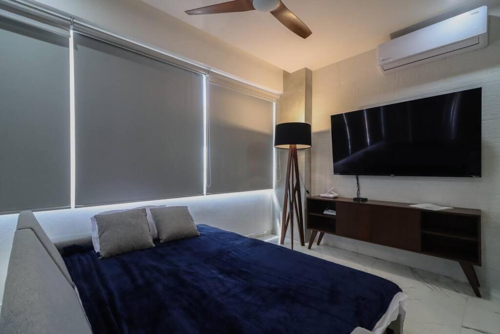 Apartment Torre Catalina. Ultra-modern Versalles Getaway Puerto Vallarta