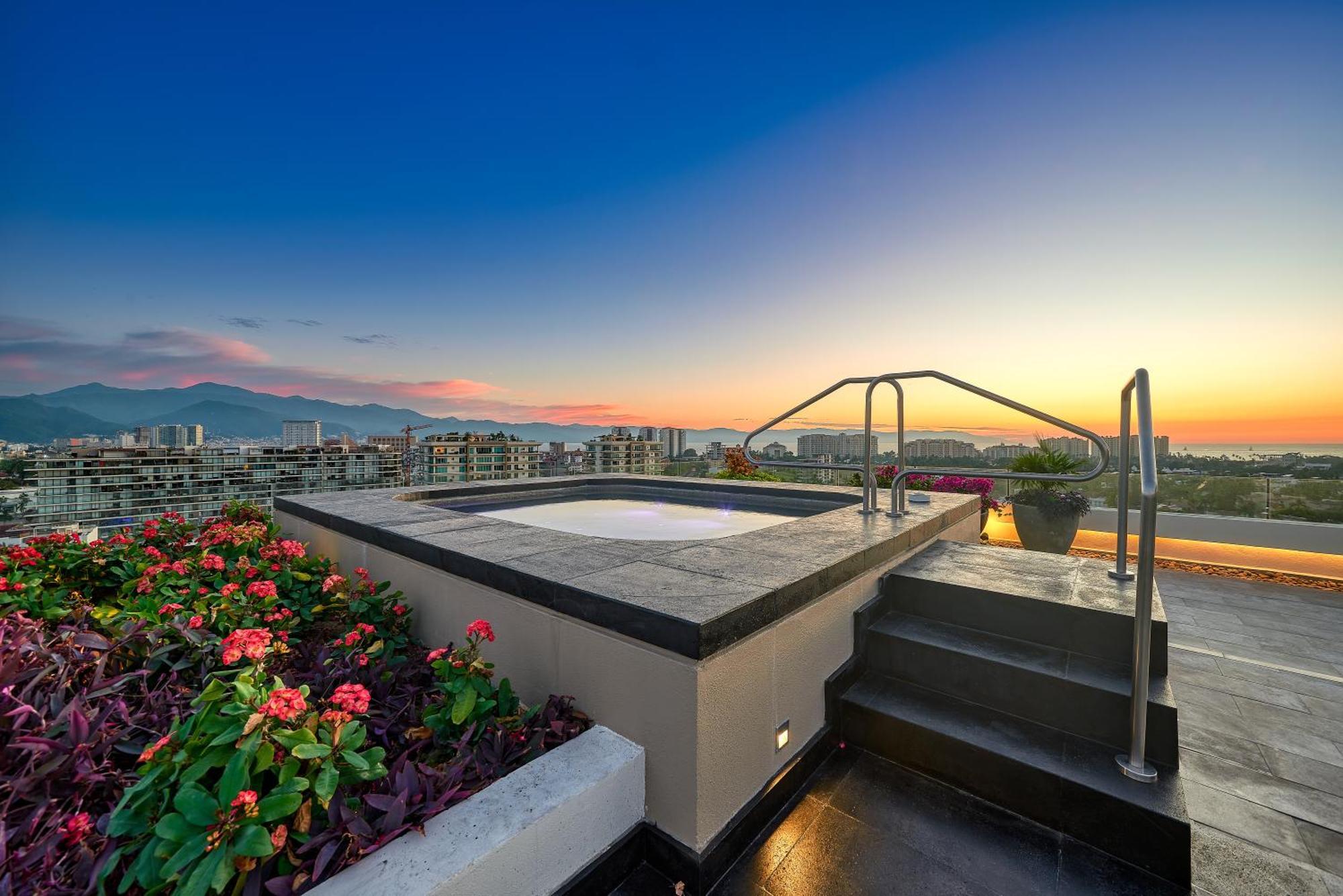 Luxurious Penthouse In