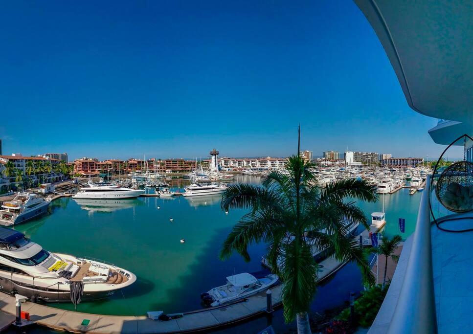 Stunning & Fully Equipped Condo, Marina Vallarta
