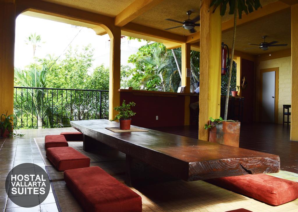 Vallarta Suites 3*