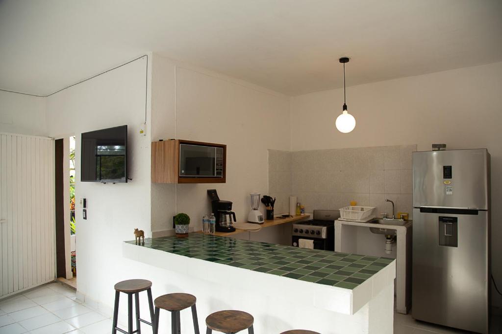 Apartment Prime Location, Better Service *