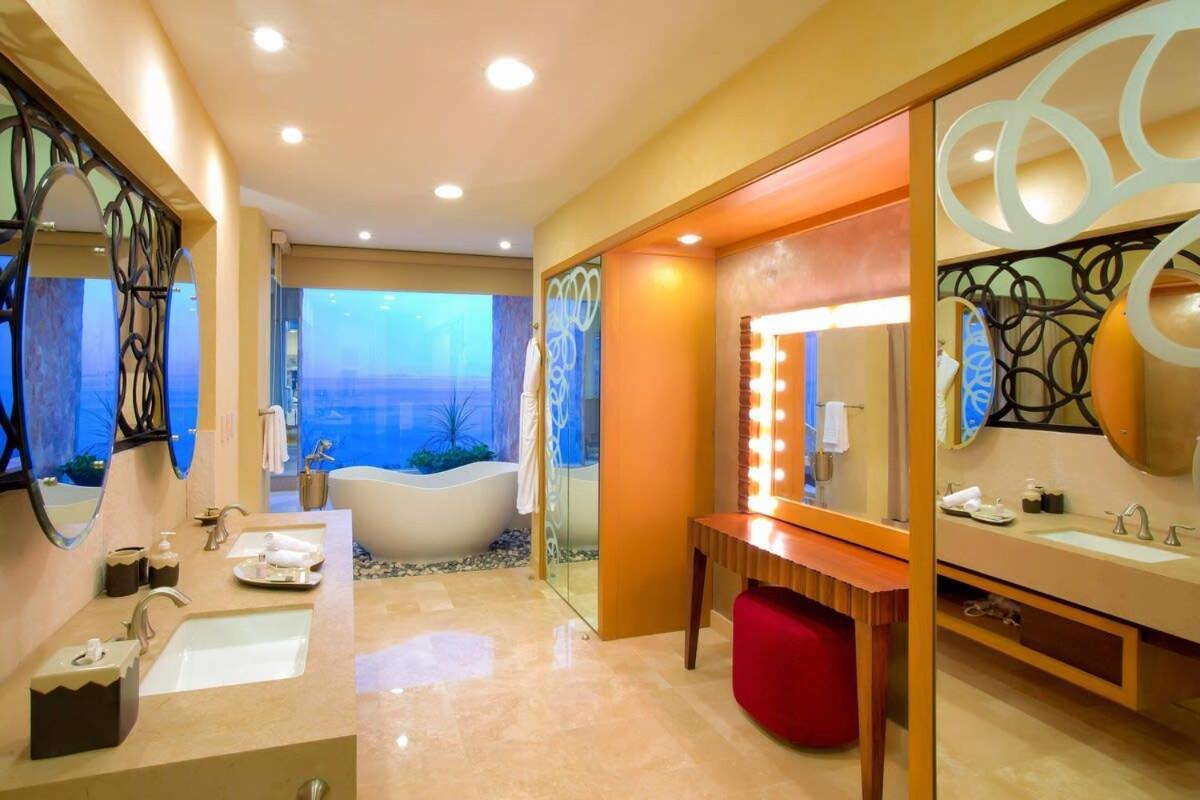 3bd Garza Blanca Oceanview Luxurious Villa Puerto Vallarta