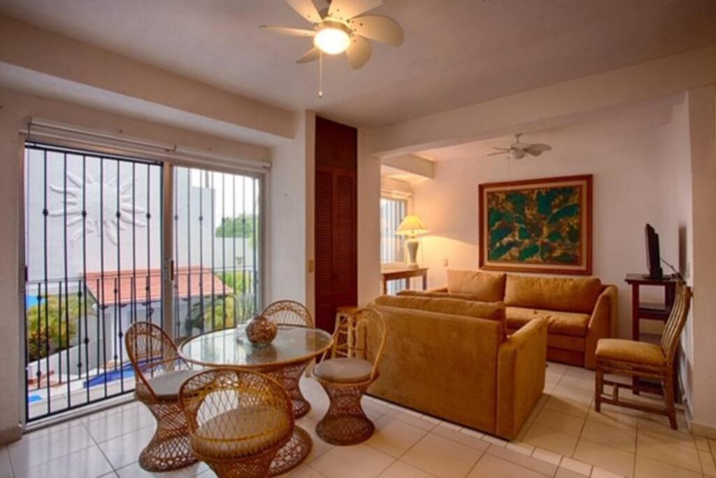 Apartment Poolside Casita With Air Conditioning