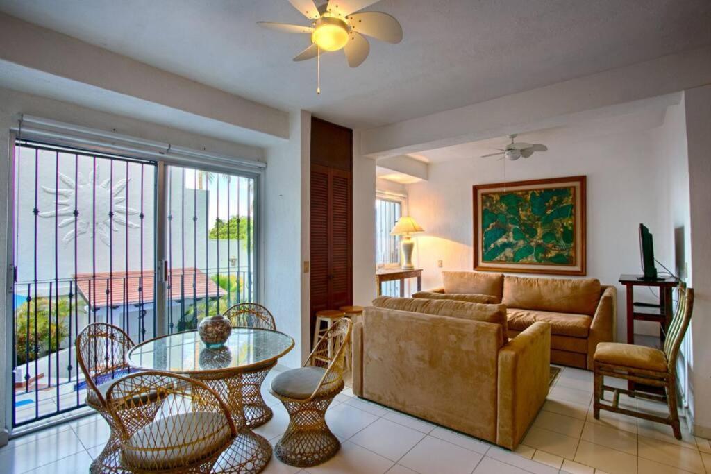 Poolside Casita With Air Conditioning Apartment *