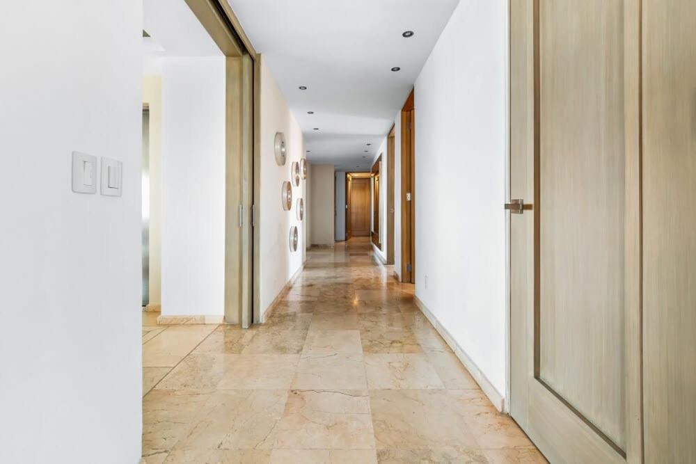 Apartment Shangri-la Torre5-7b-pv