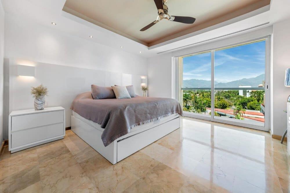 Apartment Shangri-la Torre5-7b-pv