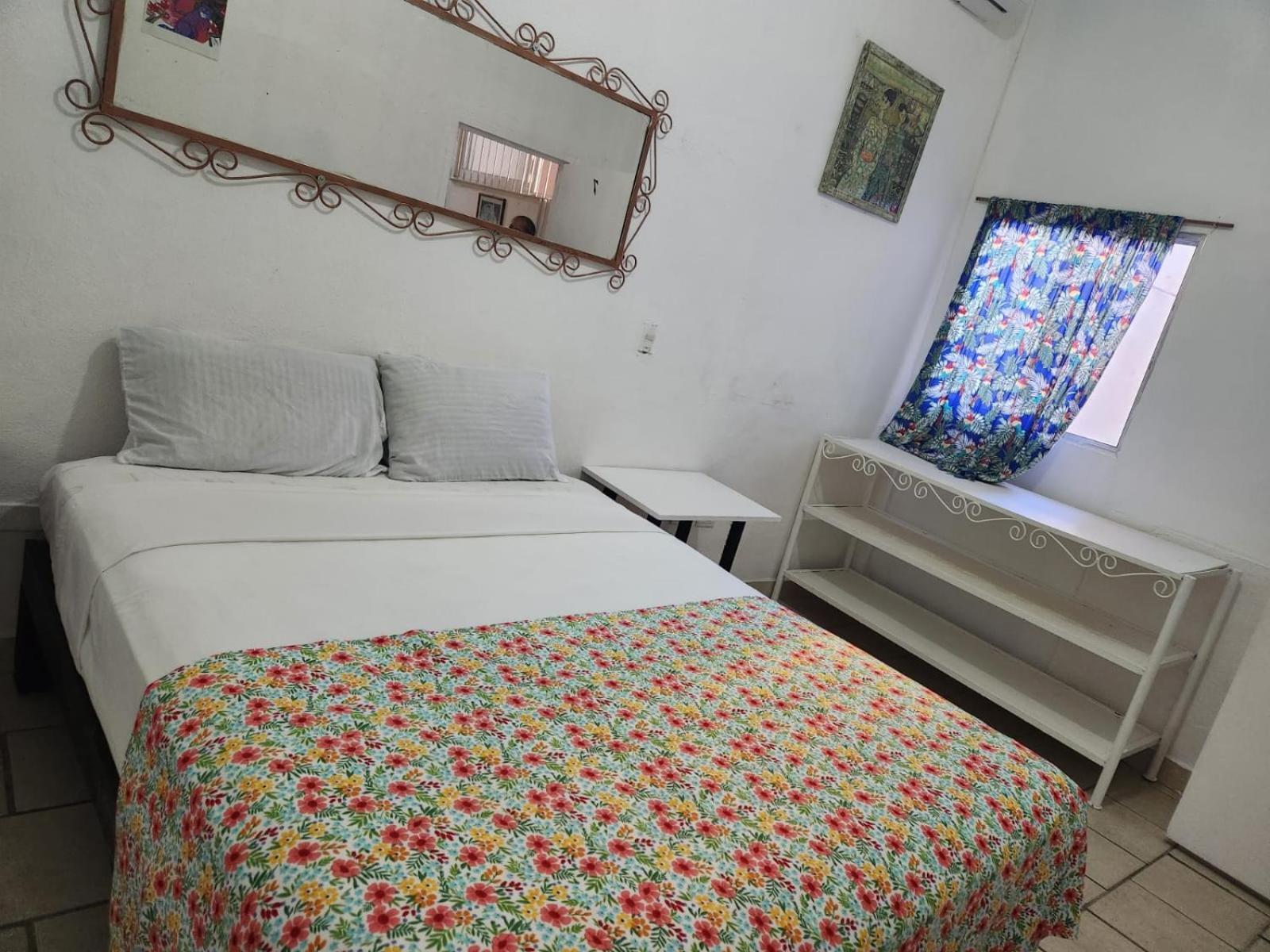 Alexandross Bed & Breakfast Puerto Vallarta