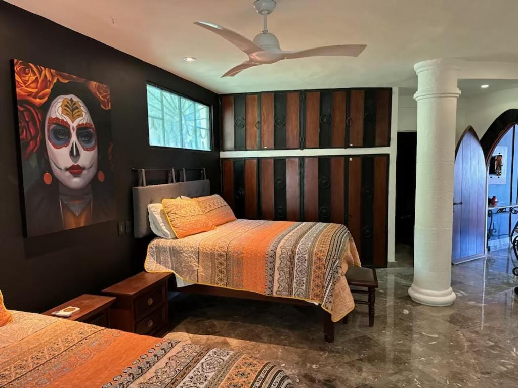 New Listing Zona Romantica, 2bd, 3 Bath