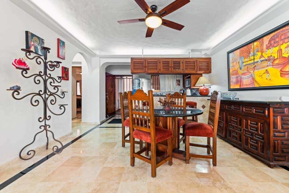 Ocean View 2br Condo-balcony-beach-pool * Puerto Vallarta