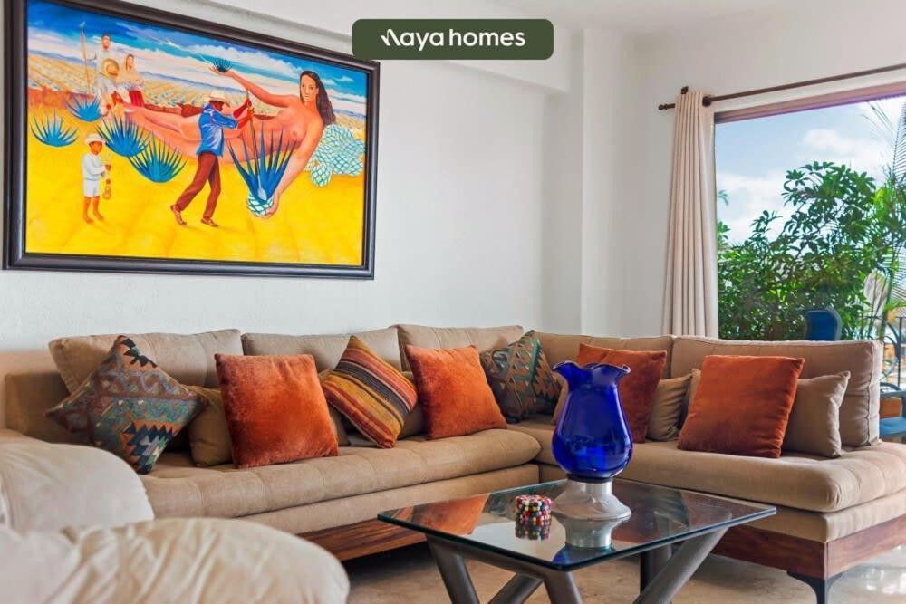 Ocean View 2br Condo-balcony-beach-pool *