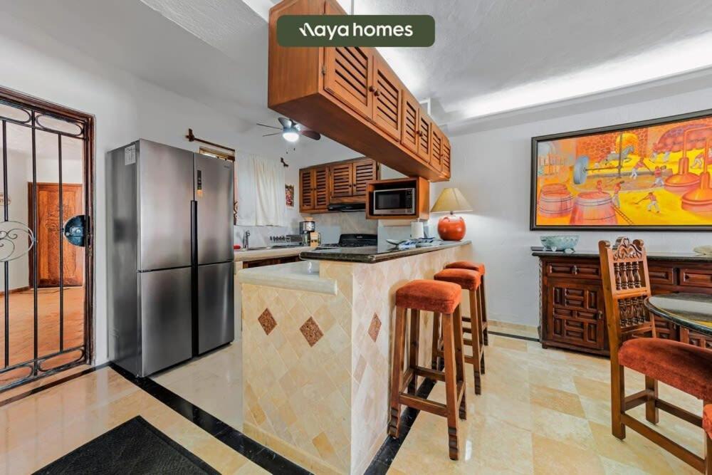 Ocean View 2br Condo-balcony-beach-pool Apartment Puerto Vallarta