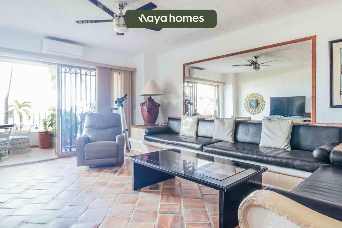 Apartment Ocean View 2br Condo-balcony-beach-pool