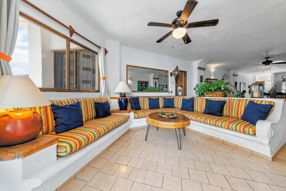 Ocean View 2br Condo-balcony-beach-pool