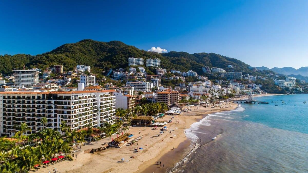Ocean View 2br Condo-balcony-beach-pool Apartment Puerto Vallarta