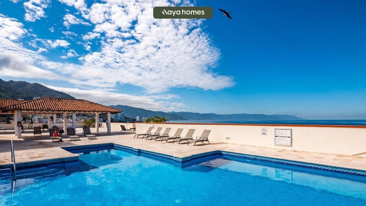 Ocean View 2br Condo-balcony-beach-pool Puerto Vallarta