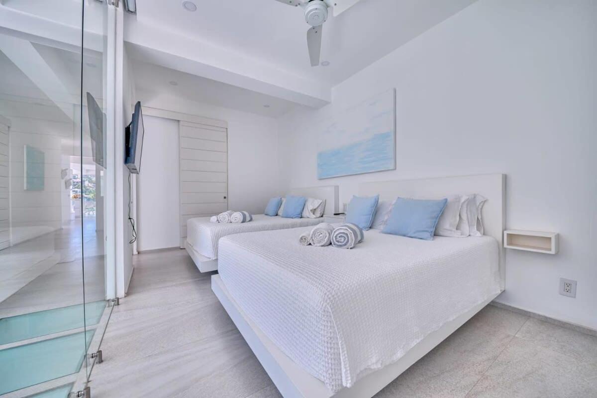 Orchid, Penthouse 8d Puerto Vallarta