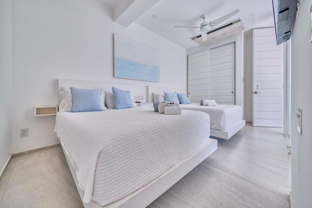 Orchid, Penthouse 8d Puerto Vallarta