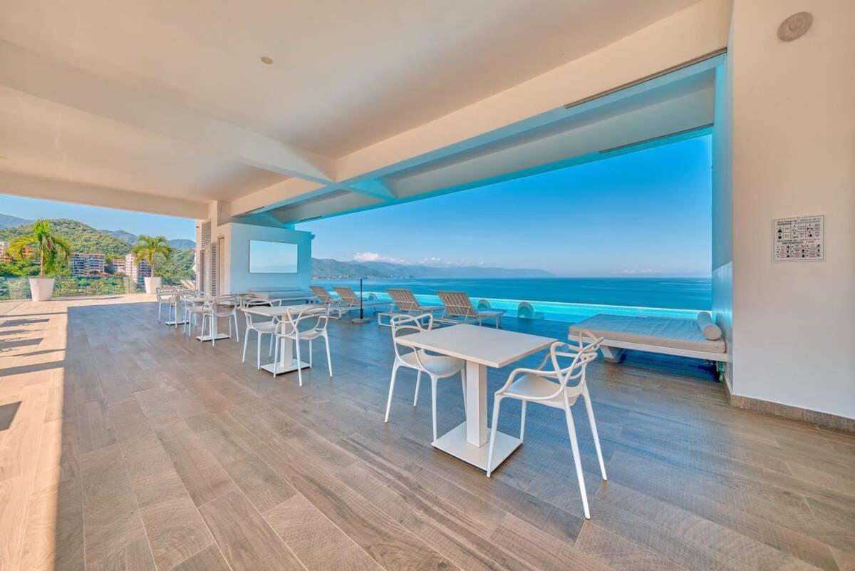 Orchid, Penthouse 8d * Puerto Vallarta