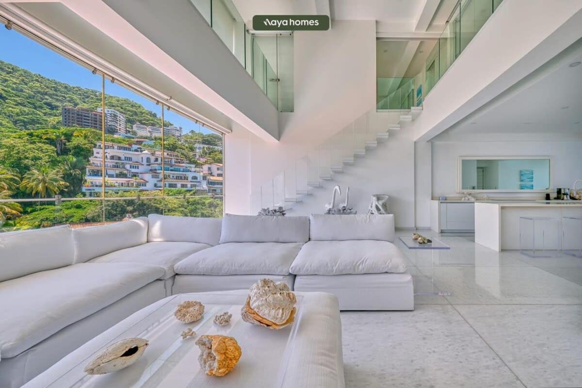 Orchid, Penthouse 8d *
