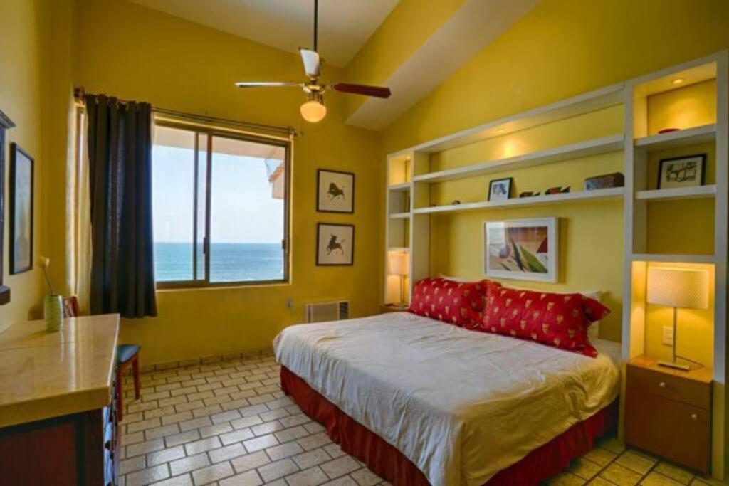 Beachfront Penthouse With Private Pool - Zona Romantica Apartamento