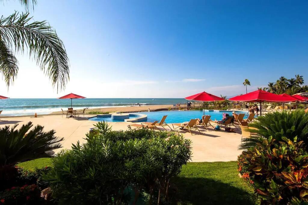 Grand Venetian Beachfront * Puerto Vallarta
