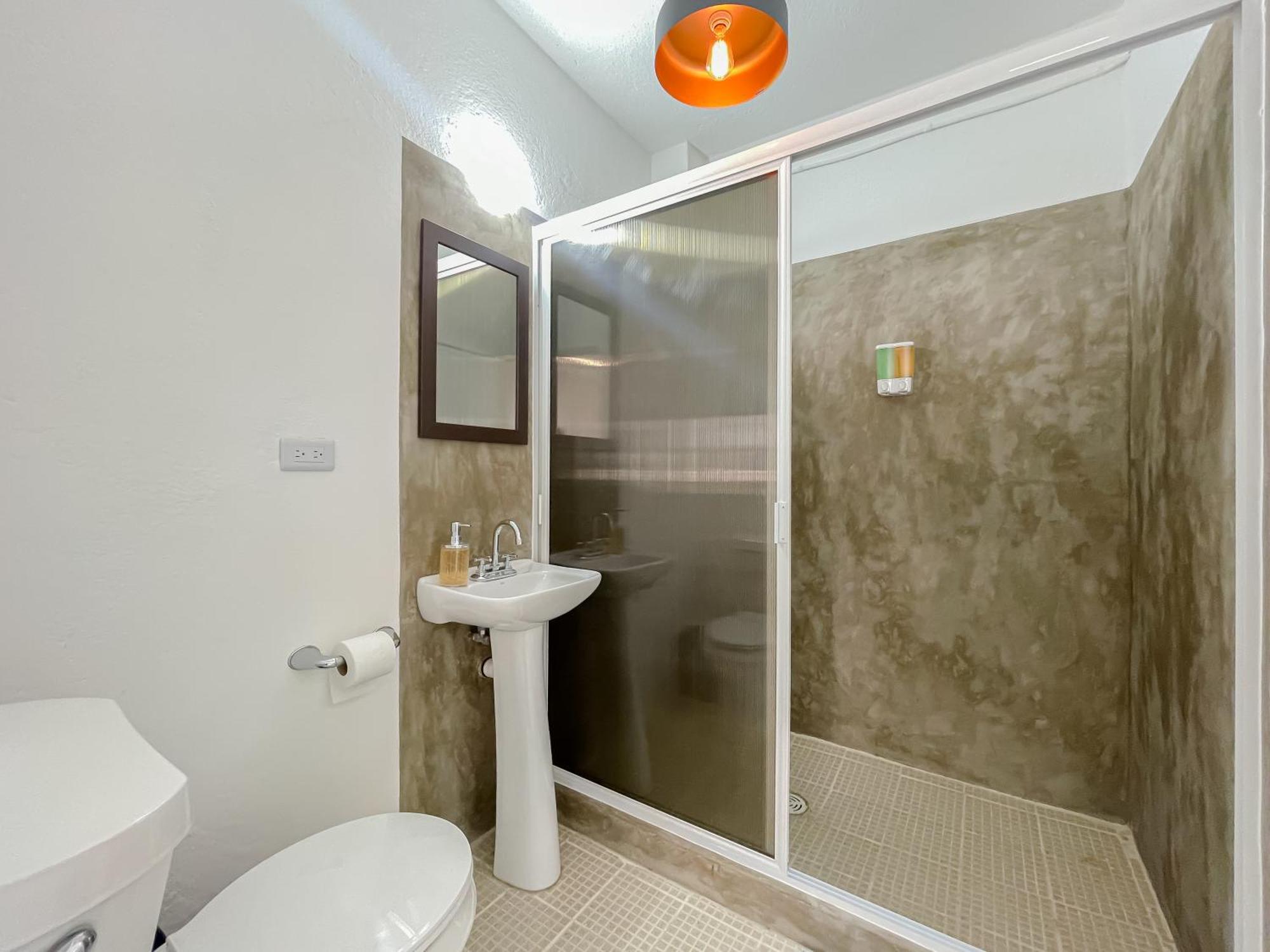 Apartment Prime Location, Better Service
