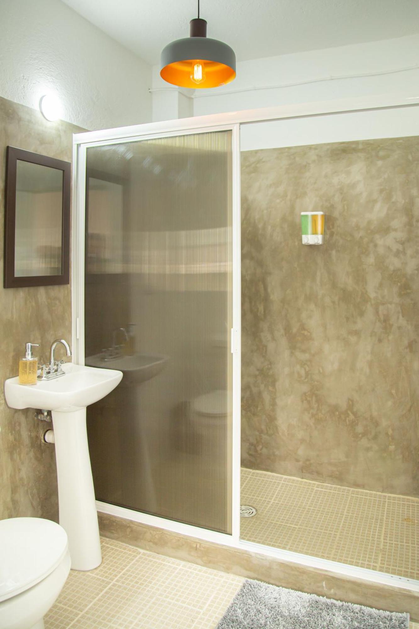 Apartment Prime Location, Better Service