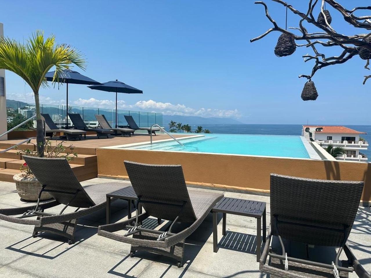 Nayri Life & 101 Apartment Puerto Vallarta