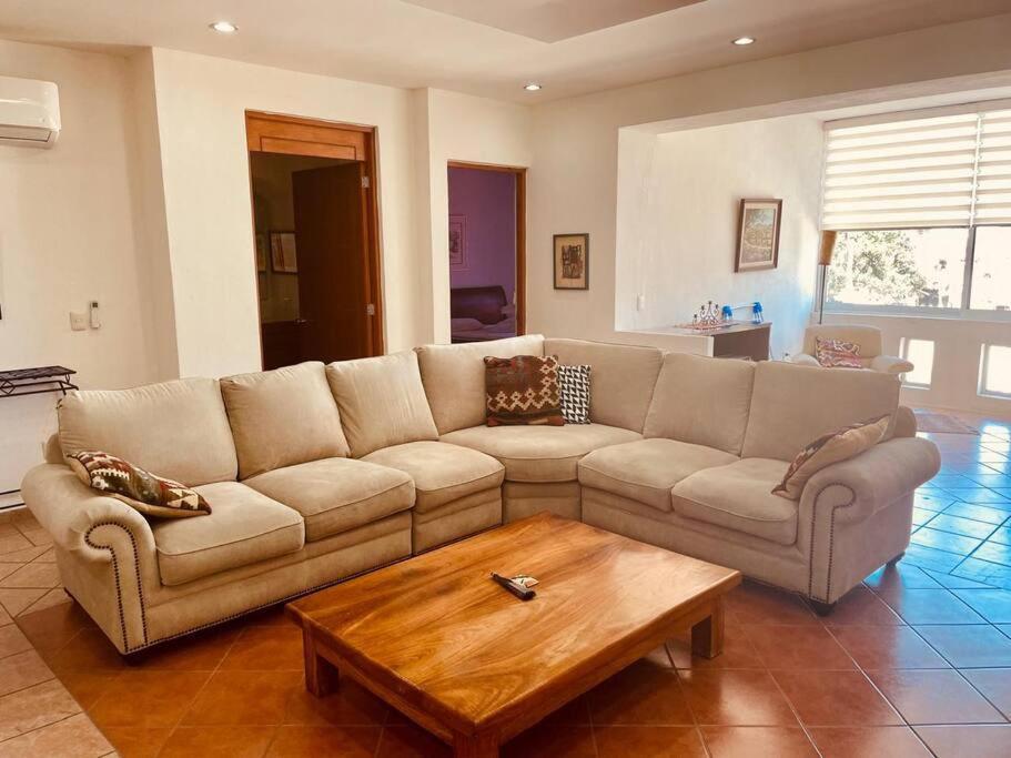 Cozy Mexican Style Apartment *
