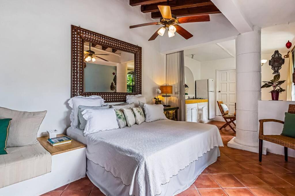 Apartment Jardin Secret - Charming Garden Puerto Vallarta